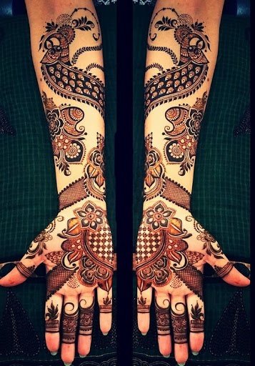 Latest Arabic bridal mehendi design
