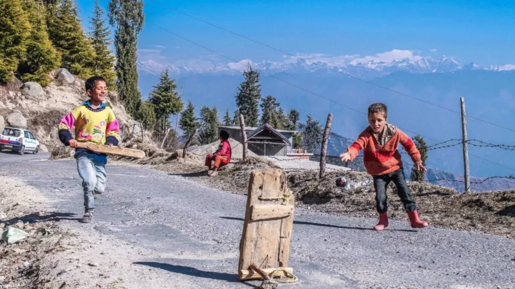 Kids in Spiti Valley