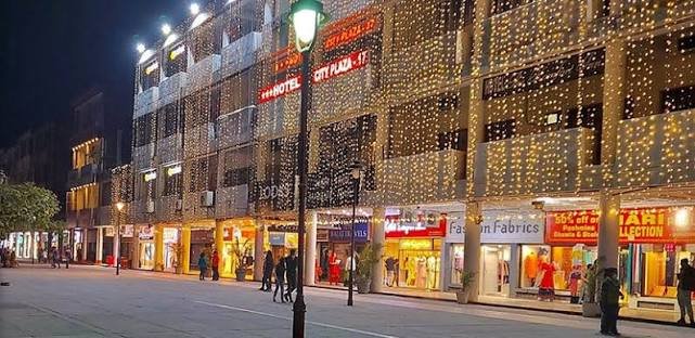 9C Market Located in Chandigarh